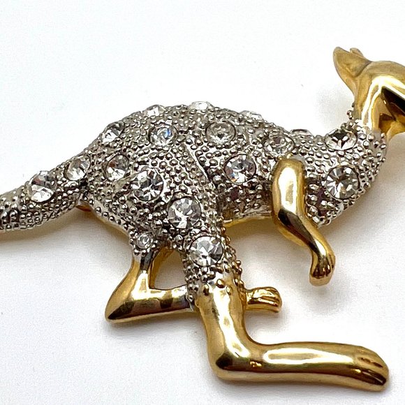 Australian Kangaroo Two Tone Rhinestone Brooch - Picture 4 of 5
